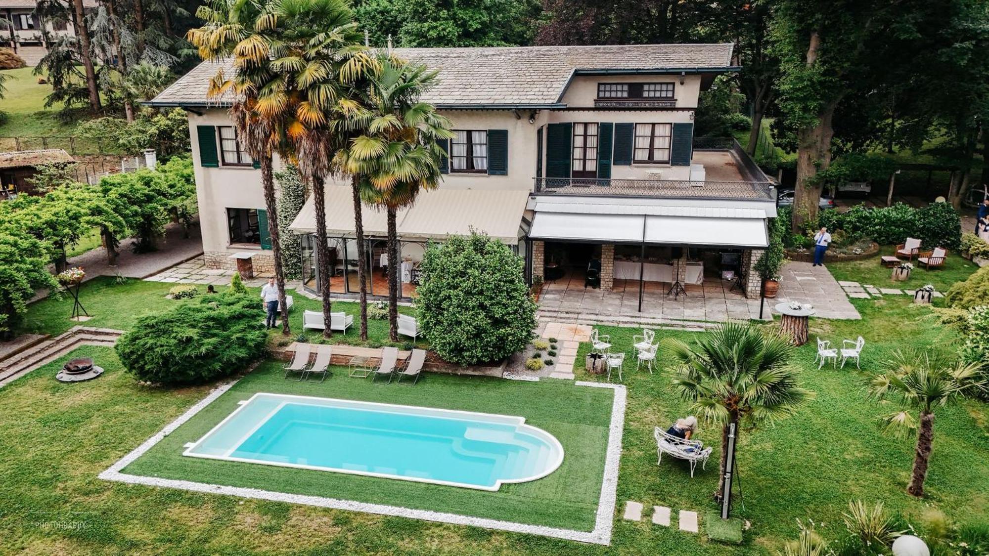 Wonderful Villa Between Como And Milano Sirtori Exterior foto